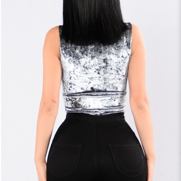 Fashion Nova Grey Deep Plunge Bodysuit - Picture 3 of 3